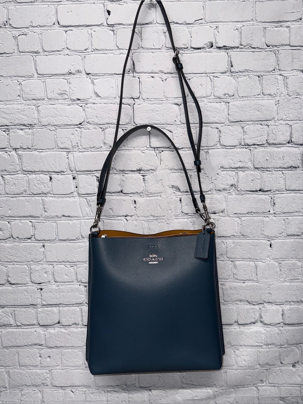 Coach Mollie Bucket Bag - Picture 6 of 11